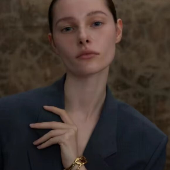 Wide Cuff Bracelet – 18K Gold Plated Stainless Steel, Women's Jewelry, Bracelet - Picture 2 of 2